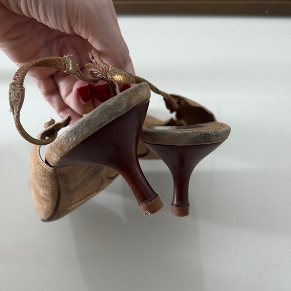Rare vintage Dolce & Gabbana Tan Heels - Picture 3 of 4